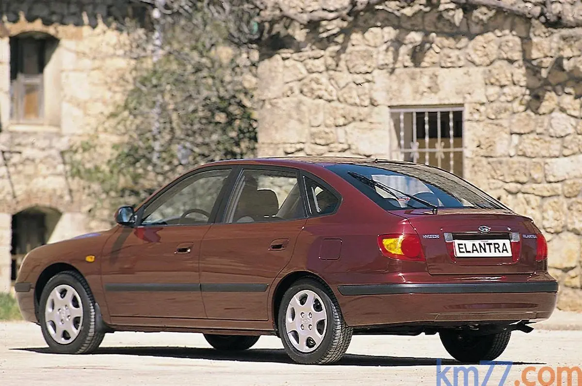 Hyundai Elantra Elantra 2.0 CRDI GL 0