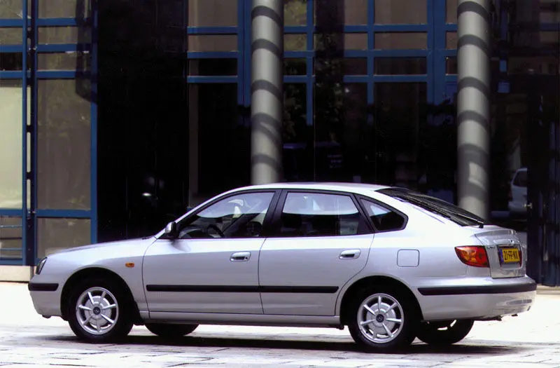 Hyundai Elantra Elantra 1.6i GL 6