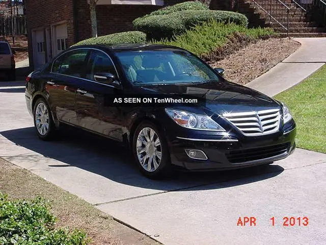 Hyundai Genesis Genesis 3.8 V6 2
