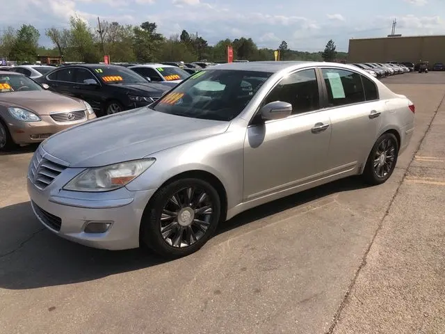 Hyundai Genesis Genesis 3.8 V6 5