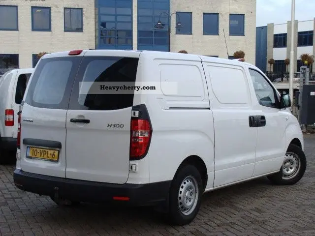 Hyundai  H-1 2.5 VGT Style 5