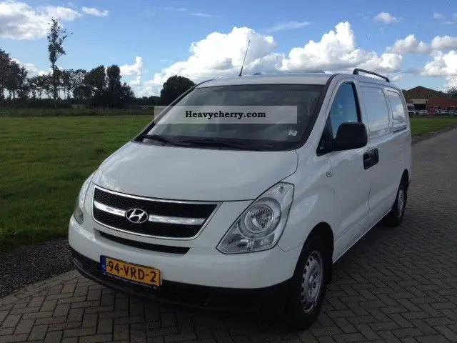 Hyundai  H-1 2.5 VGT Style 5