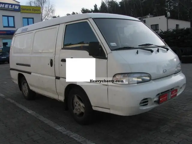 Hyundai H 100 H 100 2.5 D STD 3