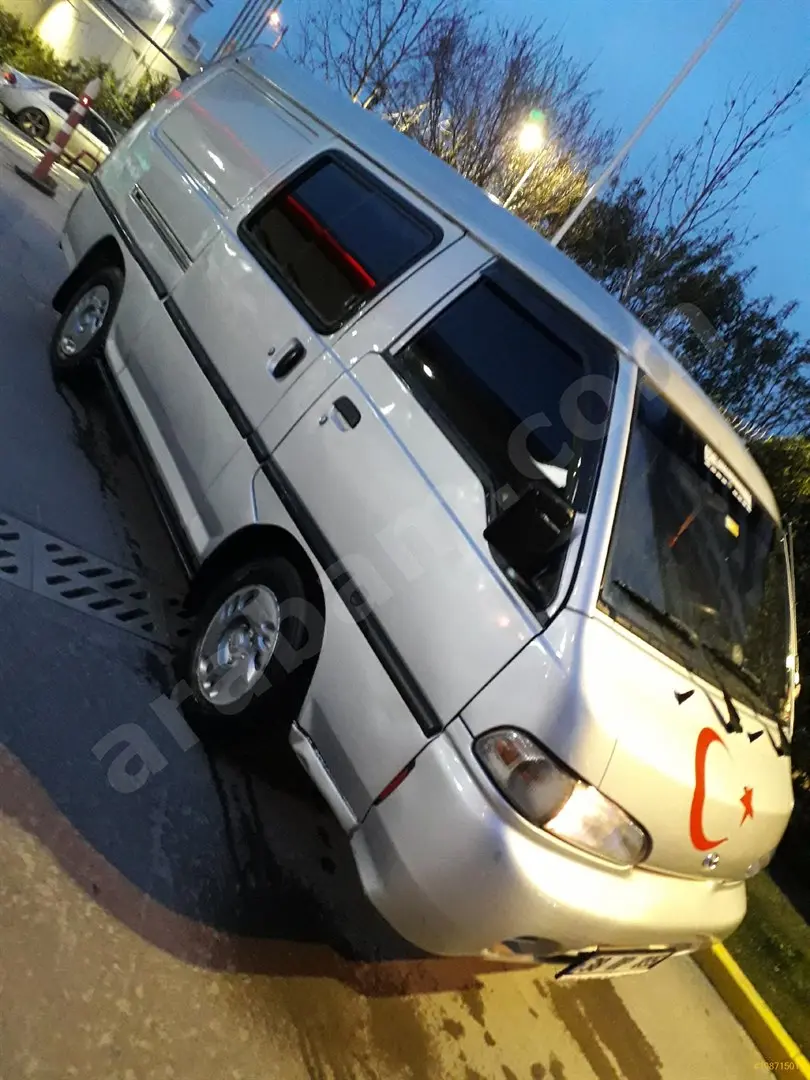 Hyundai H 100 H 100 2.5 D STD PAS PL 2