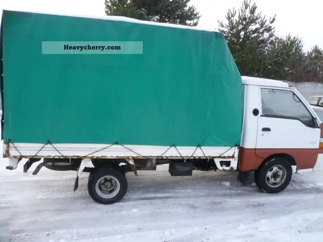 Hyundai H 100 H 100 2.5 D STD PAS PL 3