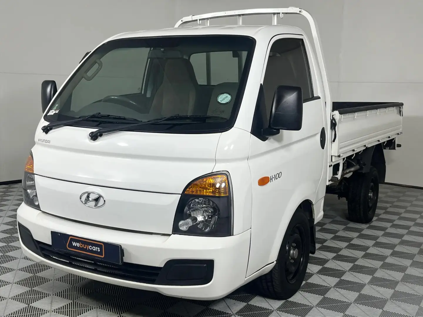 Hyundai H 100 H 100 2.6 D STD 0