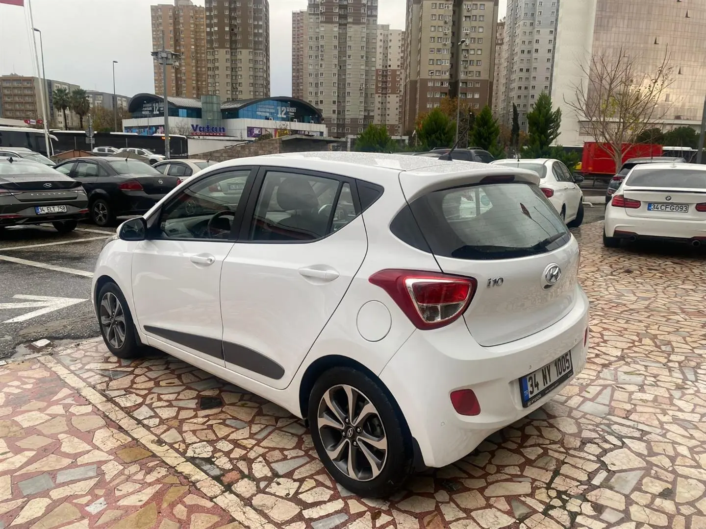 Hyundai i10 i10 1.2 D-CVVT Elite 6