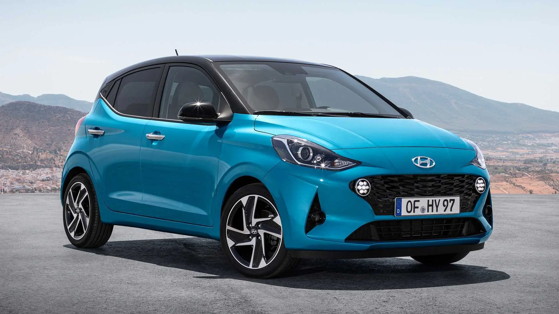 Hyundai i10 i10 1.2 MPI 79PS ELITE + NAV BENZİN OTOMATİK 4