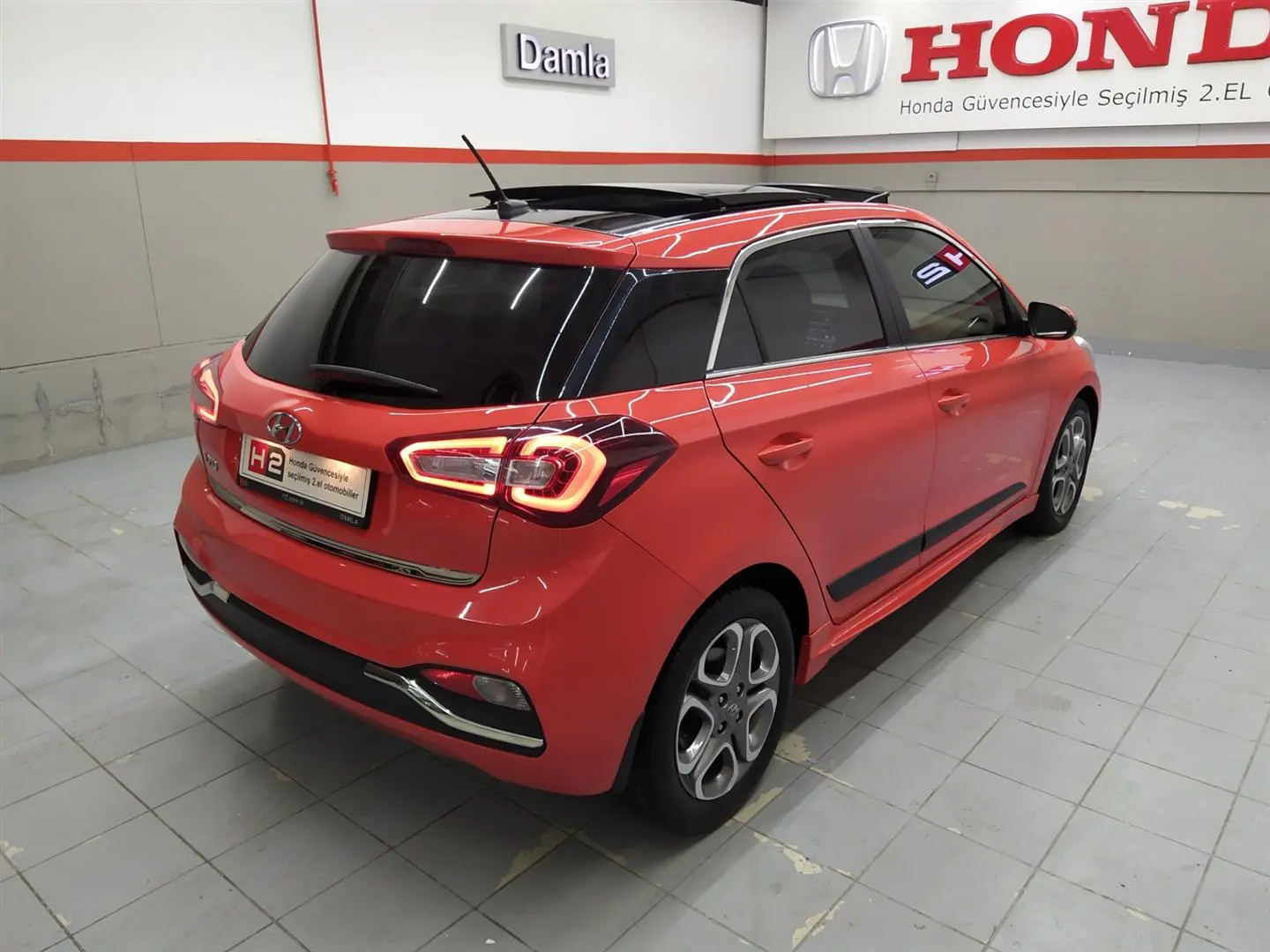Hyundai i20 i20 1.0 T-GDI Elite Panoramik Cam Tavan DCT 2