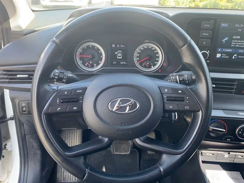 Hyundai i20 i20 1.0 T-GDI Elite Smart Panoramik Cam Tavan Safety DCT 7