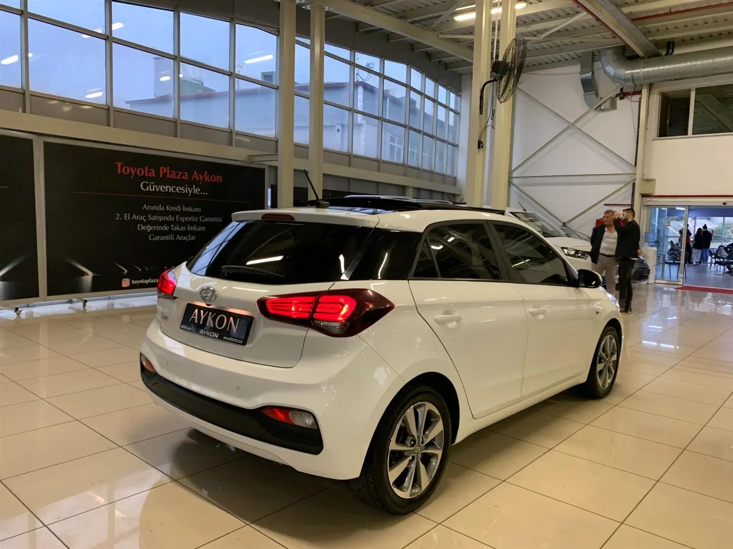 Hyundai i20 i20 1.0 T-GDI Style Panoramik Cam Tavan Multimedya Paketi DCT 1
