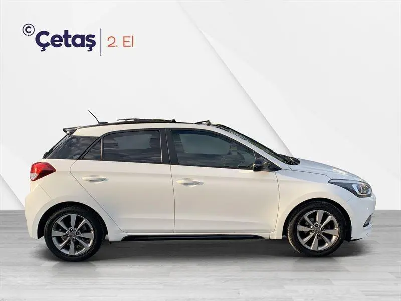 Hyundai i20 i20 1.2 MPI Style Panoramik Cam Tavan 0
