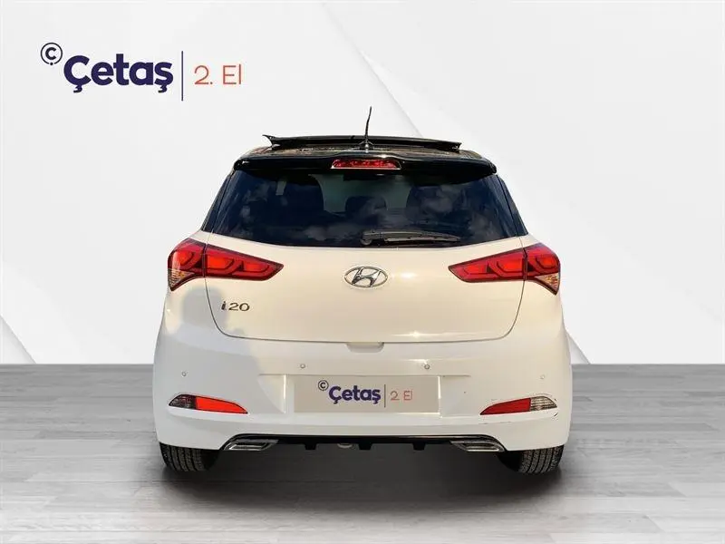 Hyundai i20 i20 1.2 MPI Style Panoramik Cam Tavan 3
