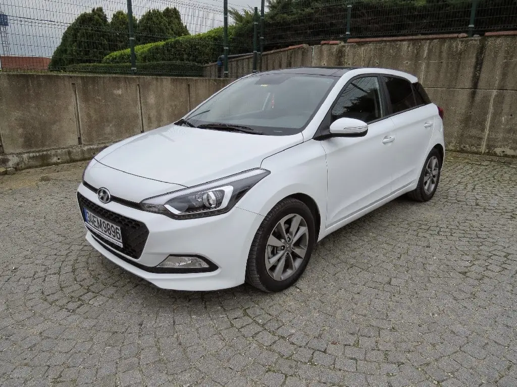 Hyundai i20 i20 1.4 CRDI Style 6