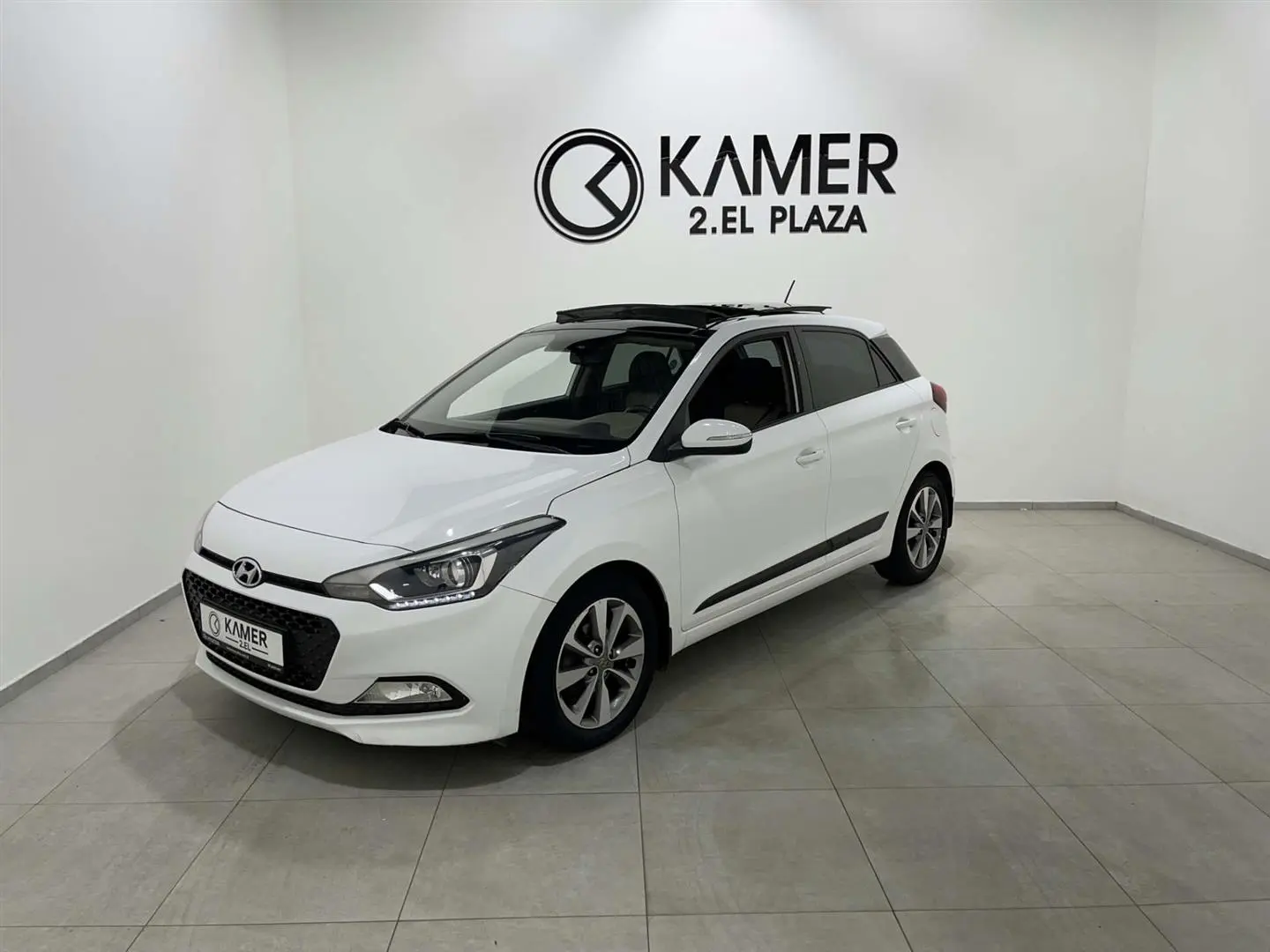 Hyundai i20 i20 1.4 CRDI Elite Smart Panoramik Cam Tavan 4