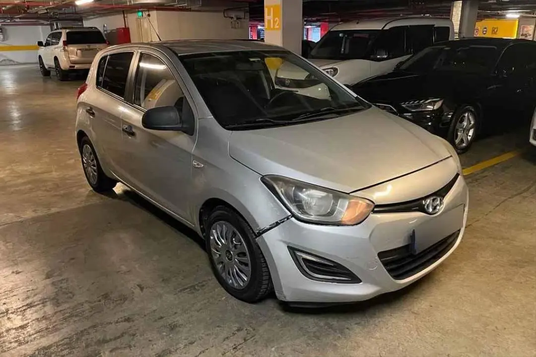 Hyundai i20 i20 1.4 CRDI Jump 1
