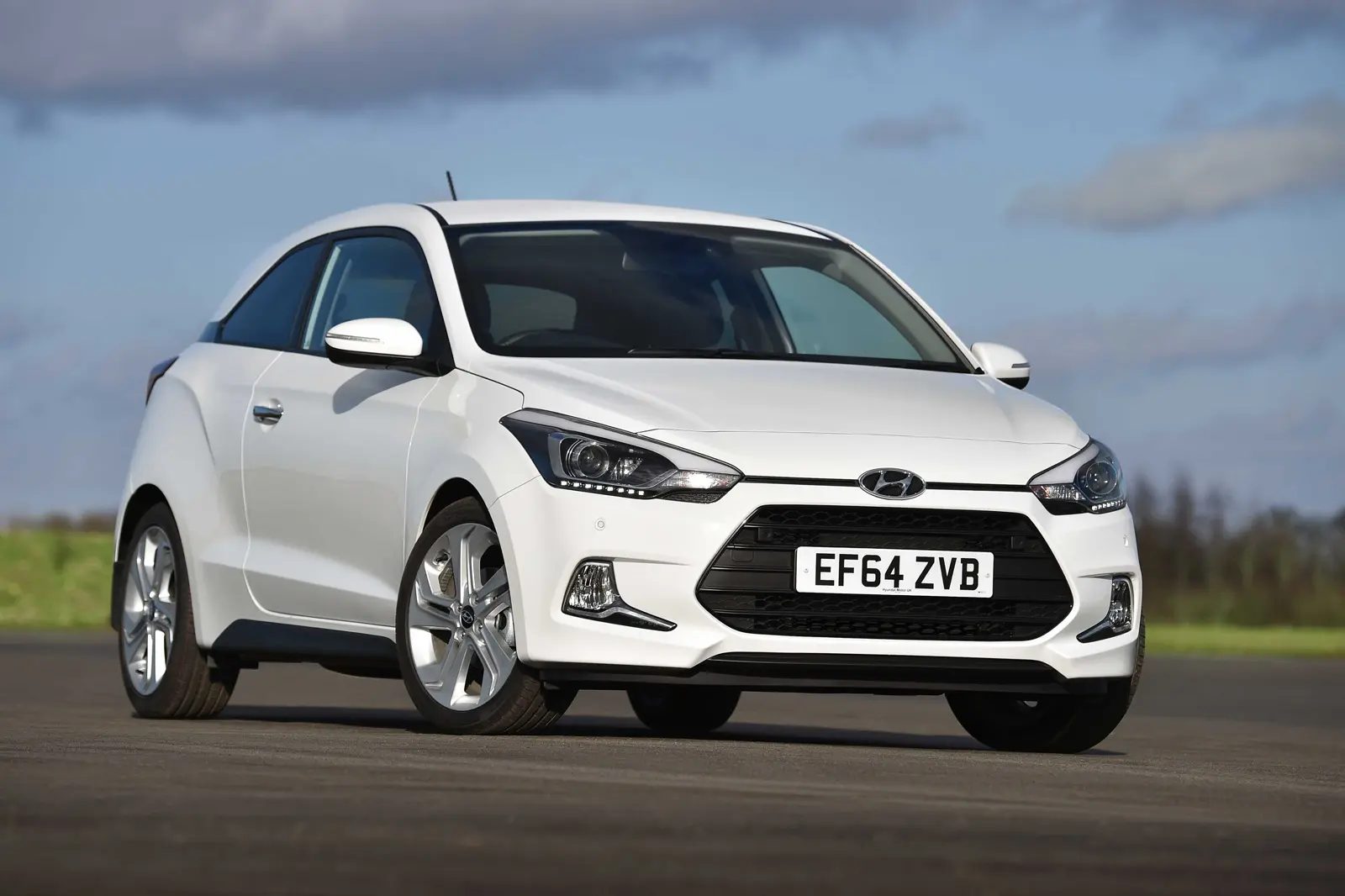 Hyundai i20 i20 Coupe 1.4 MPI 5