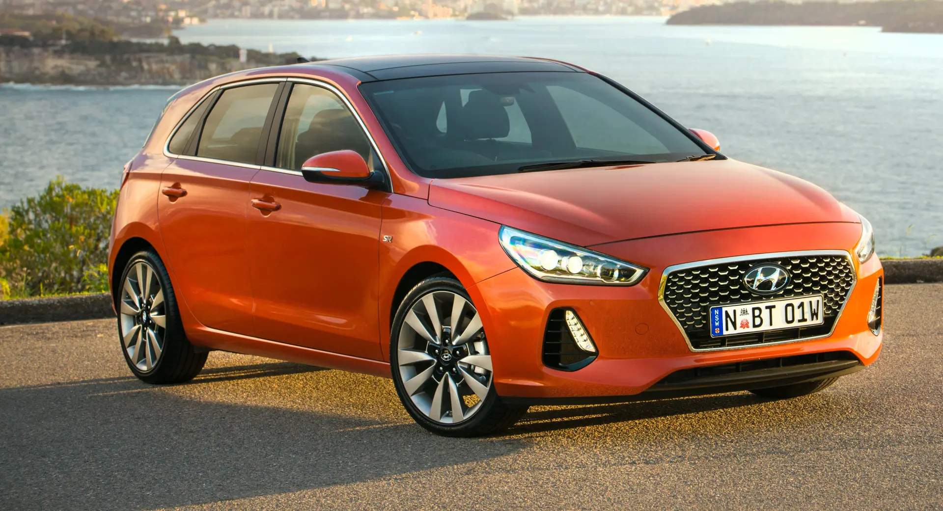 Hyundai i30 i30 1.4 T-GDI Elite DCT 2