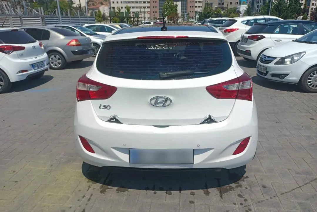 Hyundai i30 i30 1.6 CRDI Elite Alaşım Jant 4