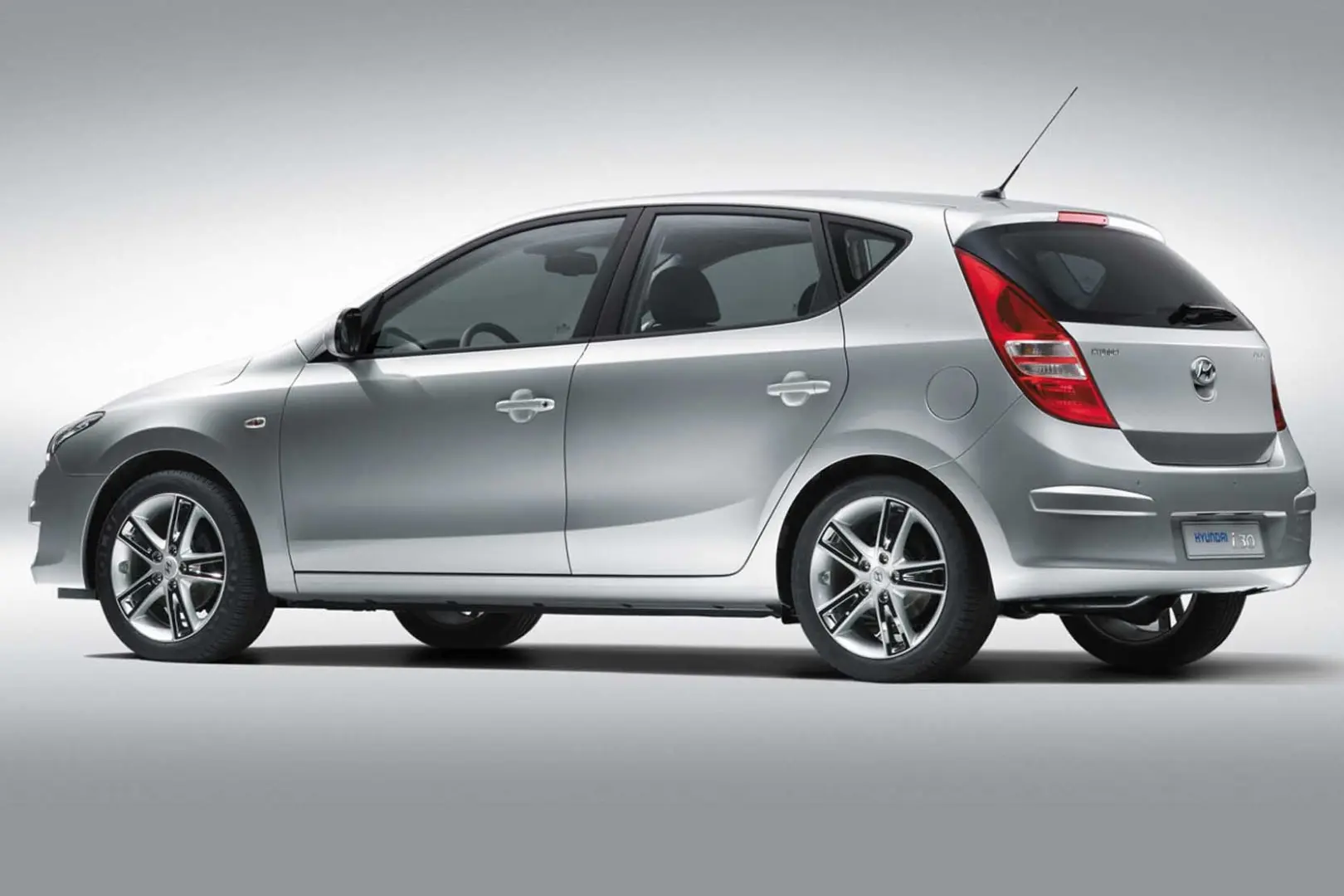 Hyundai i30 i30 1.6 CRDI Mode Plus 4