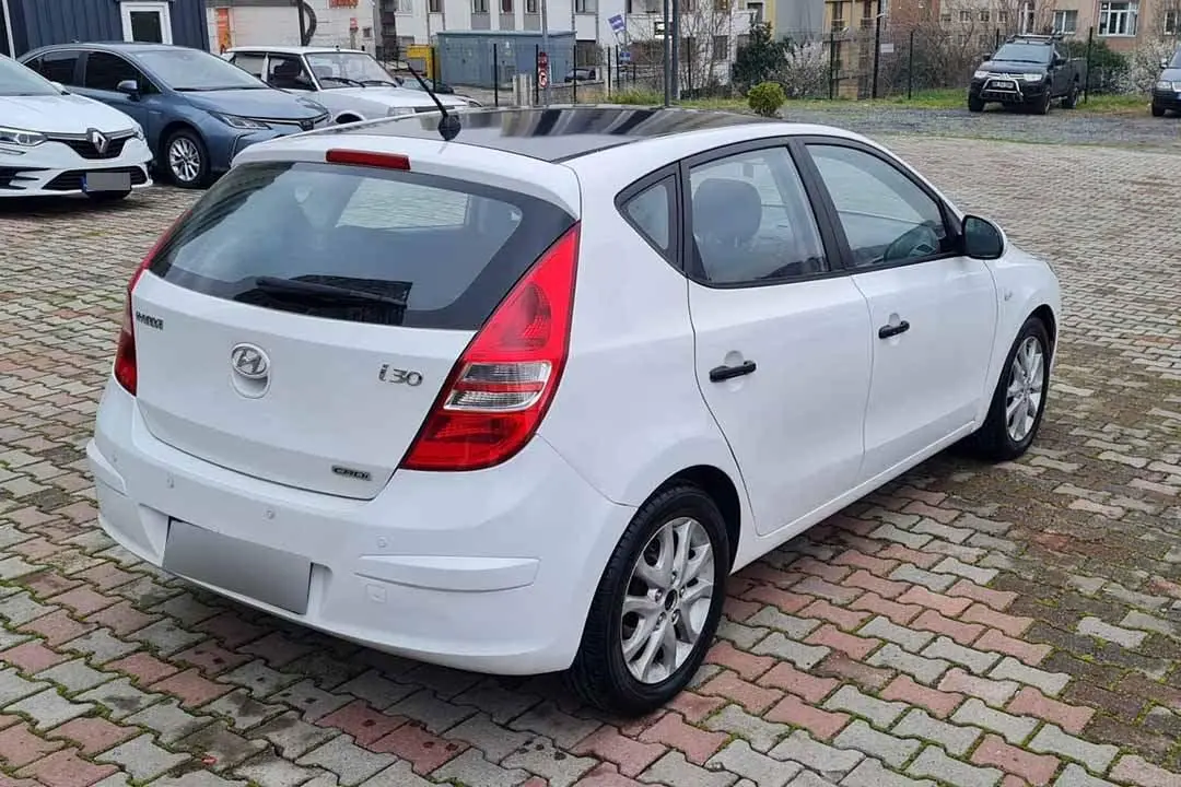Hyundai i30 i30 1.6 CRDI Team 2