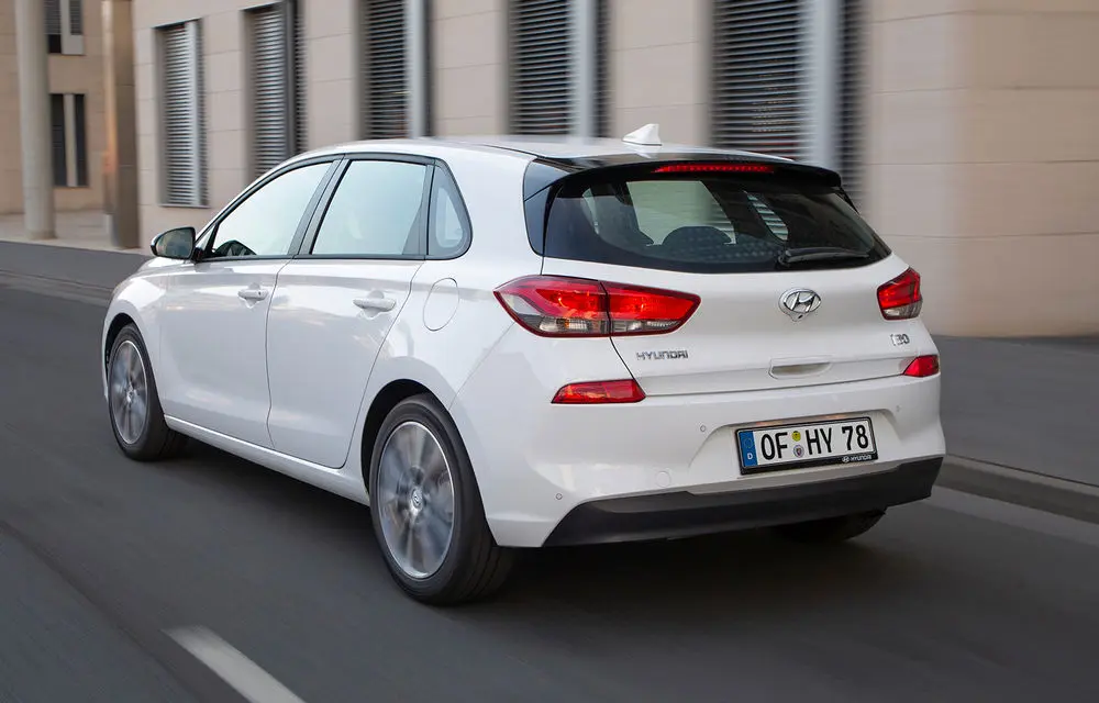 Hyundai i30 i30 1.6 CVVT Prime 6