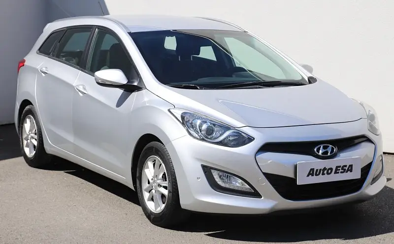 Hyundai i30 i30 1.6 CVVT Mode 1