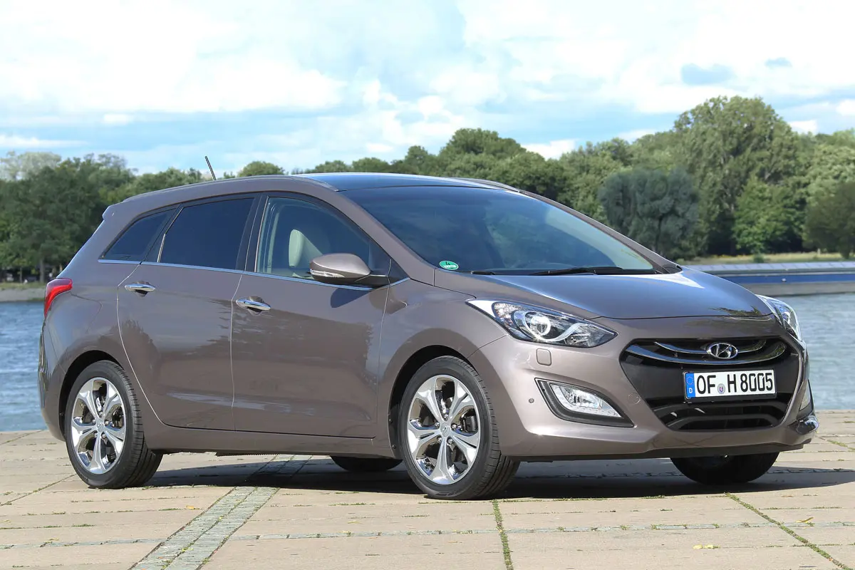 Hyundai i30 i30 CW 1.6 CRDI Style 6