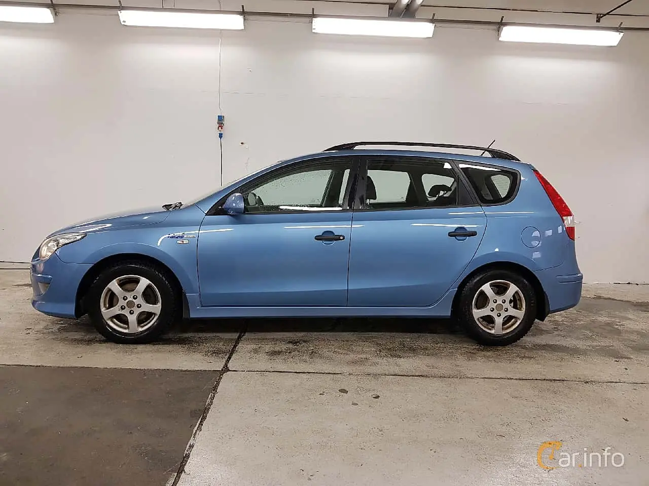 Hyundai i30 i30 CW 1.6 DOHC Mode 4