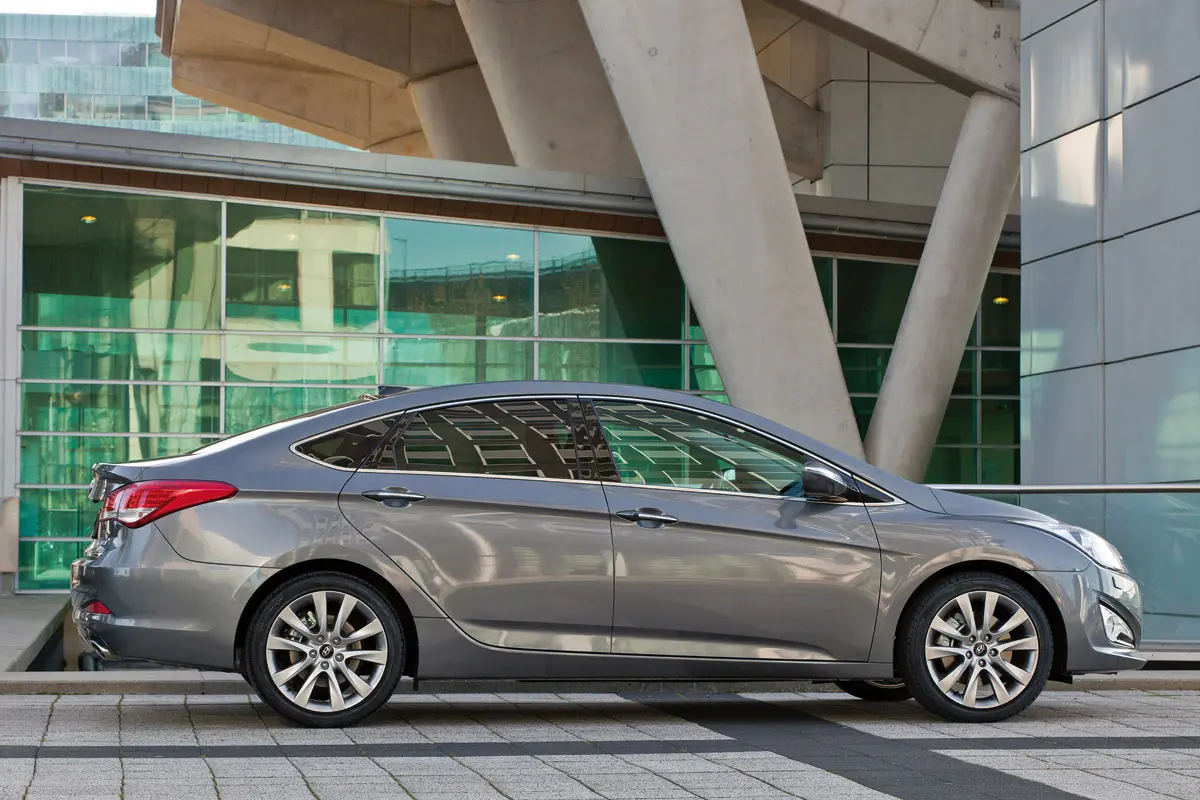 Hyundai i40 i40 1.7 CRDI Executive 5