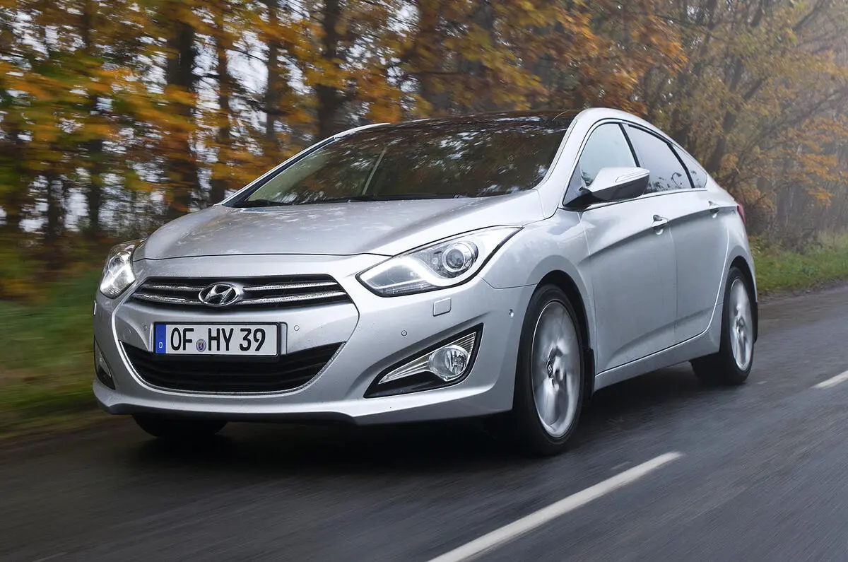 Hyundai i40 i40 1.7 CRDI Executive 6