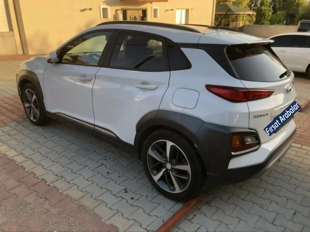 Hyundai Kona Kona 1.6 CRDI Elite Smart Kırmızı SRF DCT 2