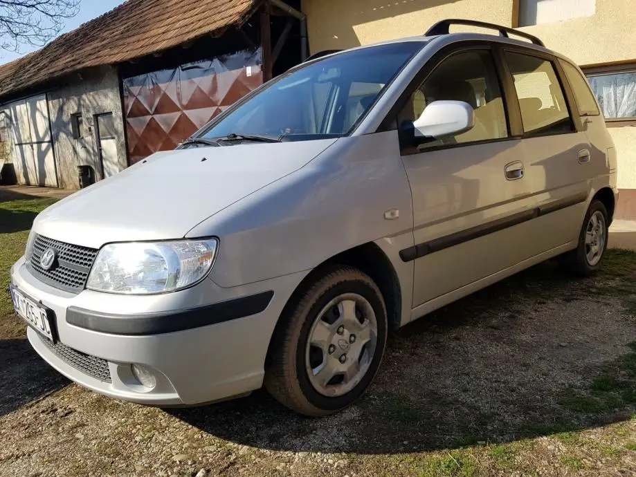 Hyundai Matrix Matrix 1.5 CRDI VGT GL 4