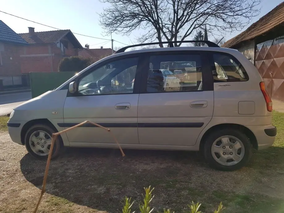 Hyundai Matrix Matrix 1.5 CRDI VGT GL 5