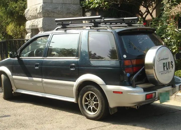 Hyundai Santamo Santamo 2.0i 16V 6