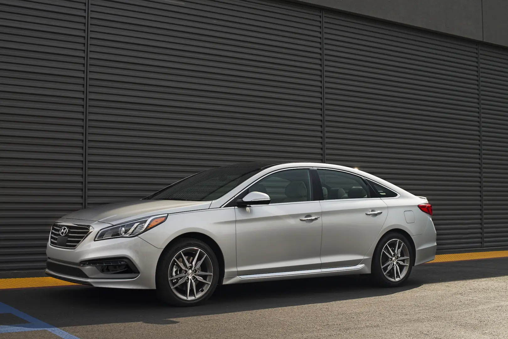 Hyundai Sonata Sonata 2.0 CVVT Select 5