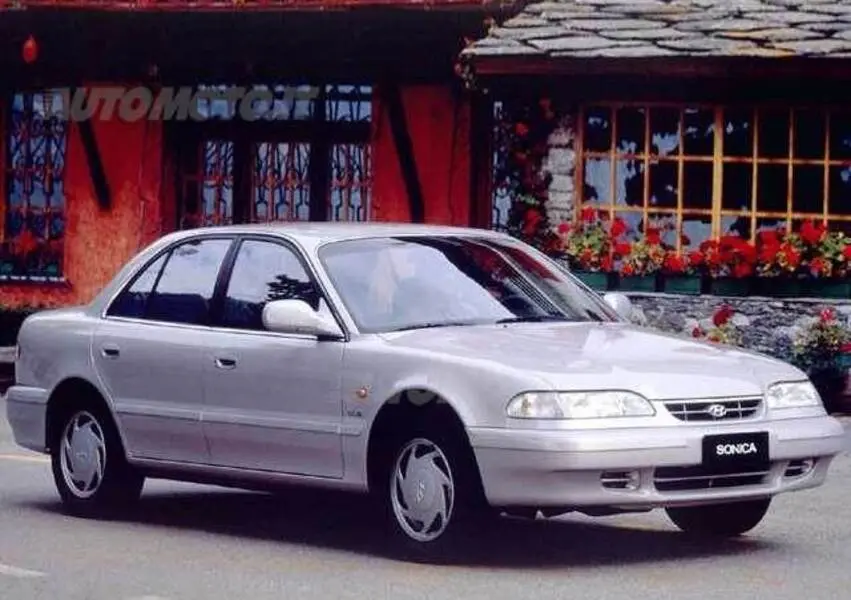 Hyundai Sonata Sonata 2.0i 16V GLS 2