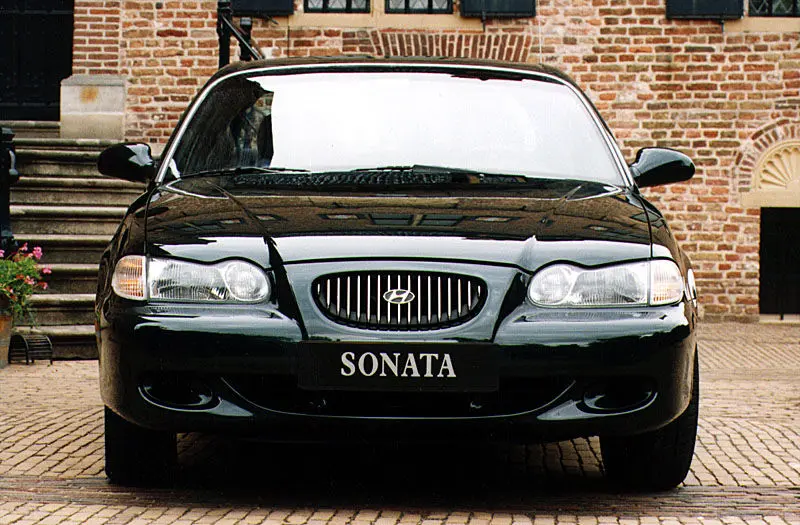 Hyundai Sonata Sonata 2.0i 16V GLS SR 6