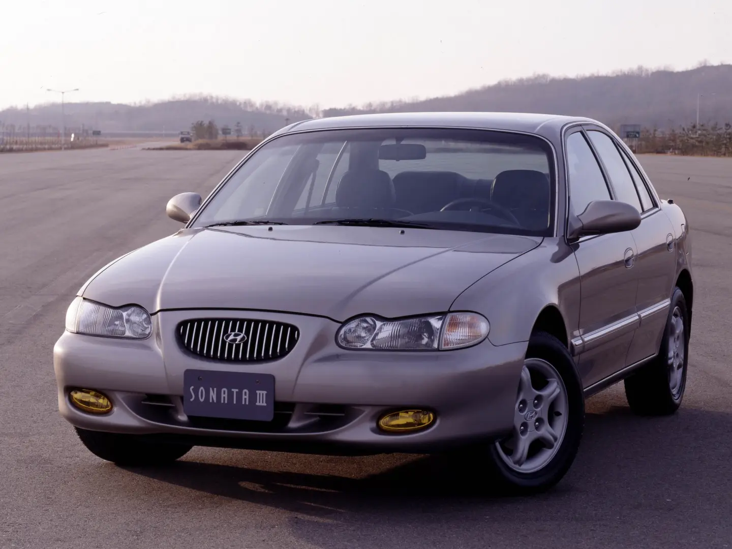 Hyundai Sonata Sonata 2.0i GL 0