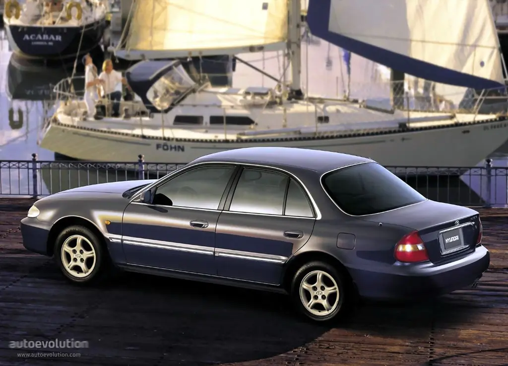 Hyundai Sonata Sonata 2.0i GLS 5