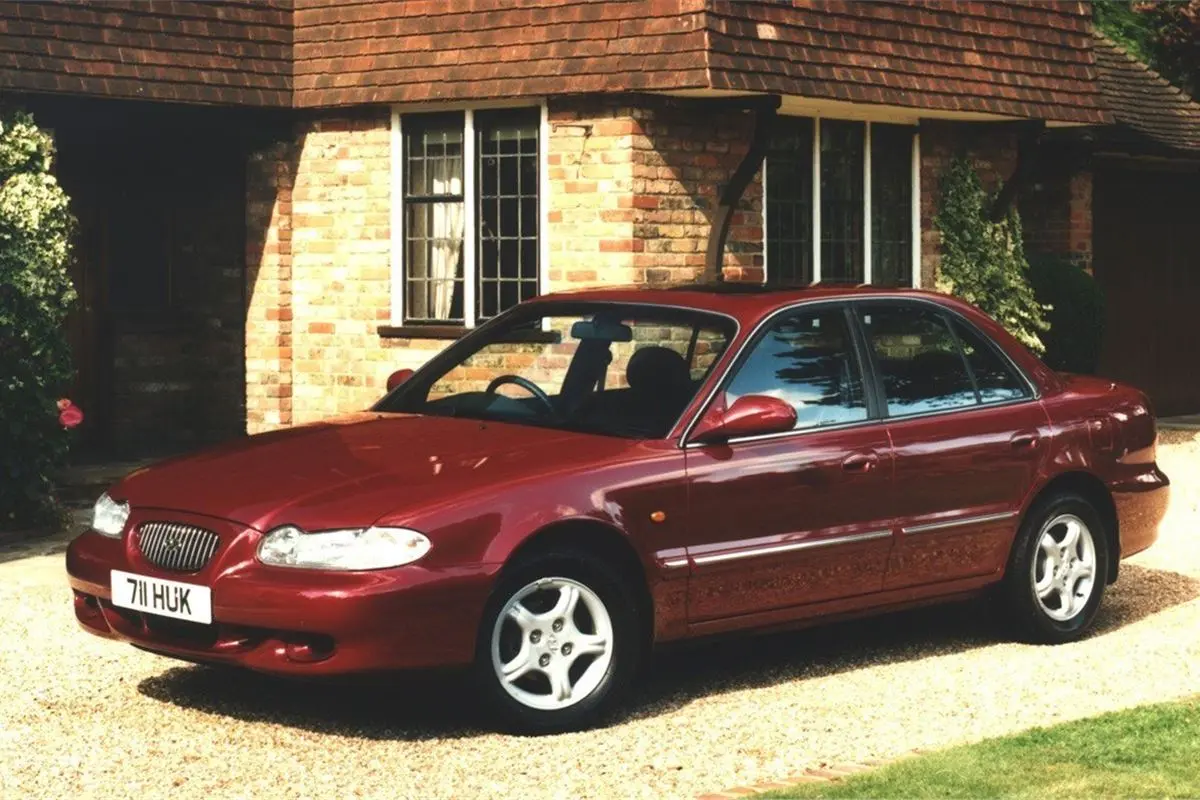 Hyundai Sonata Sonata 2.0i SOHC 3