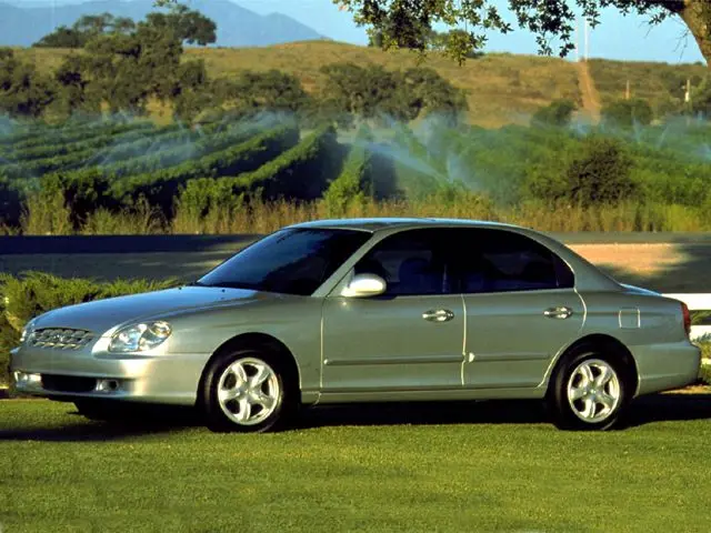 Hyundai Sonata Sonata 2.5i V6 GLS 2