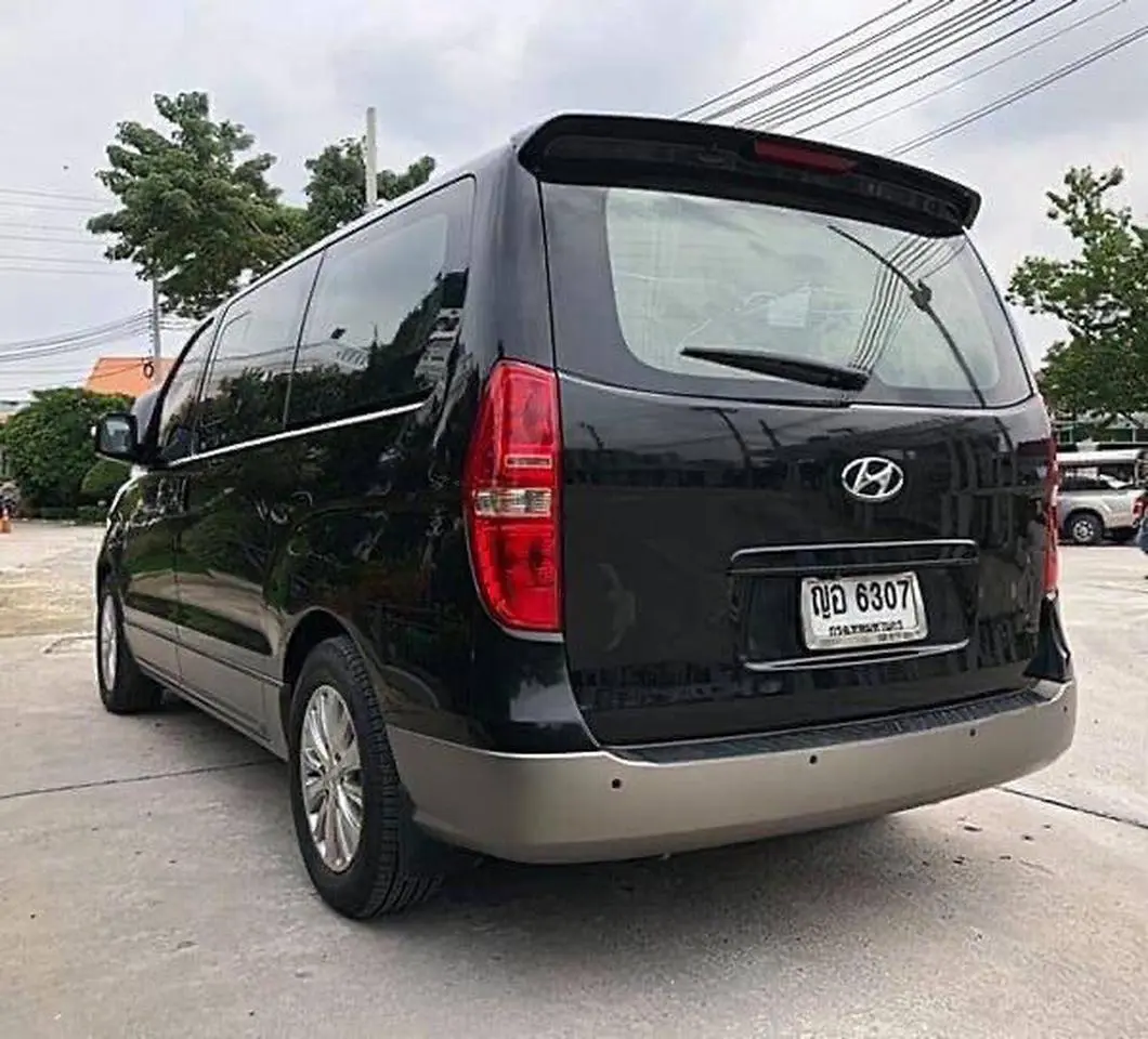 Hyundai Starex Starex 2.5 TCI SWB AC 2AB ABS 1