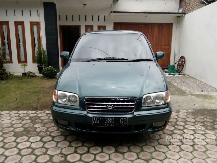 Hyundai Trajet Trajet 2.0 3