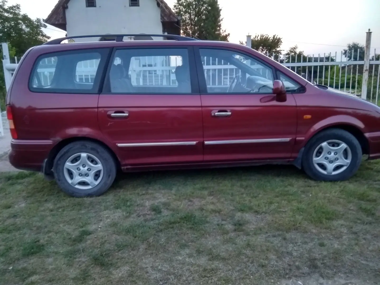 Hyundai Trajet Trajet 2.0 CRDI GLS 0