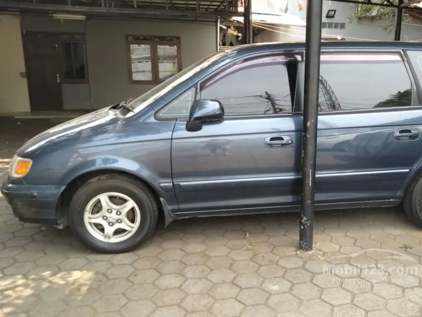 Hyundai Trajet Trajet 2.0 GLS 5