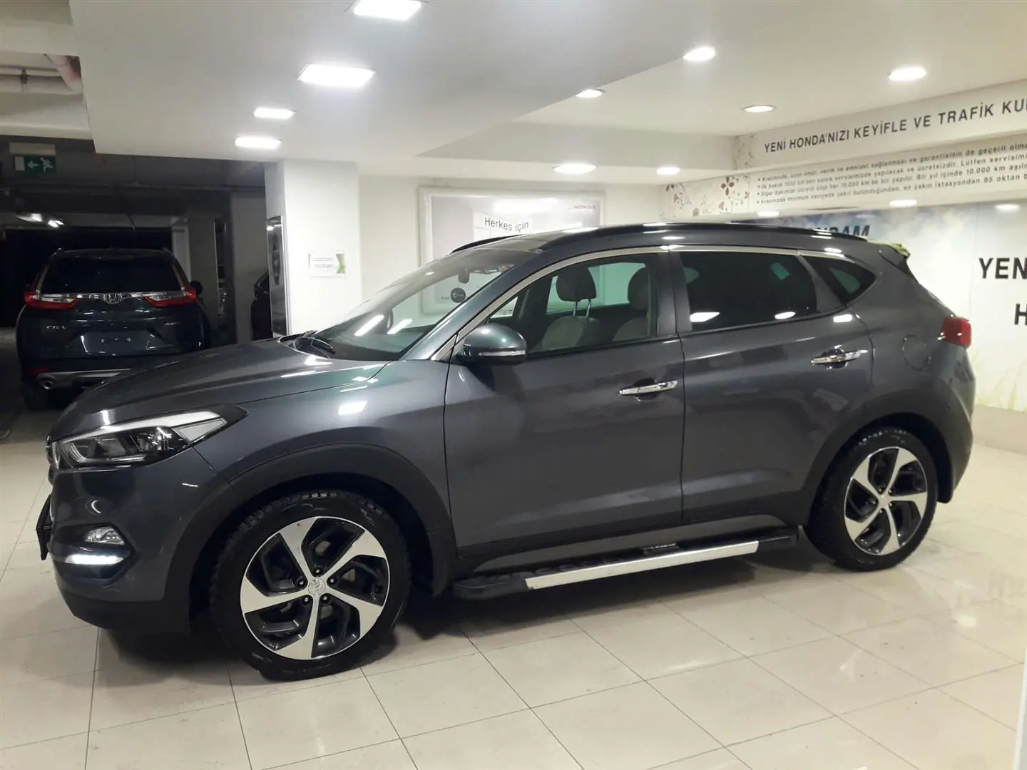 Hyundai Tucson Tucson 1.6 T-GDI 4x4 Elite Plus Red Pack DCT 5