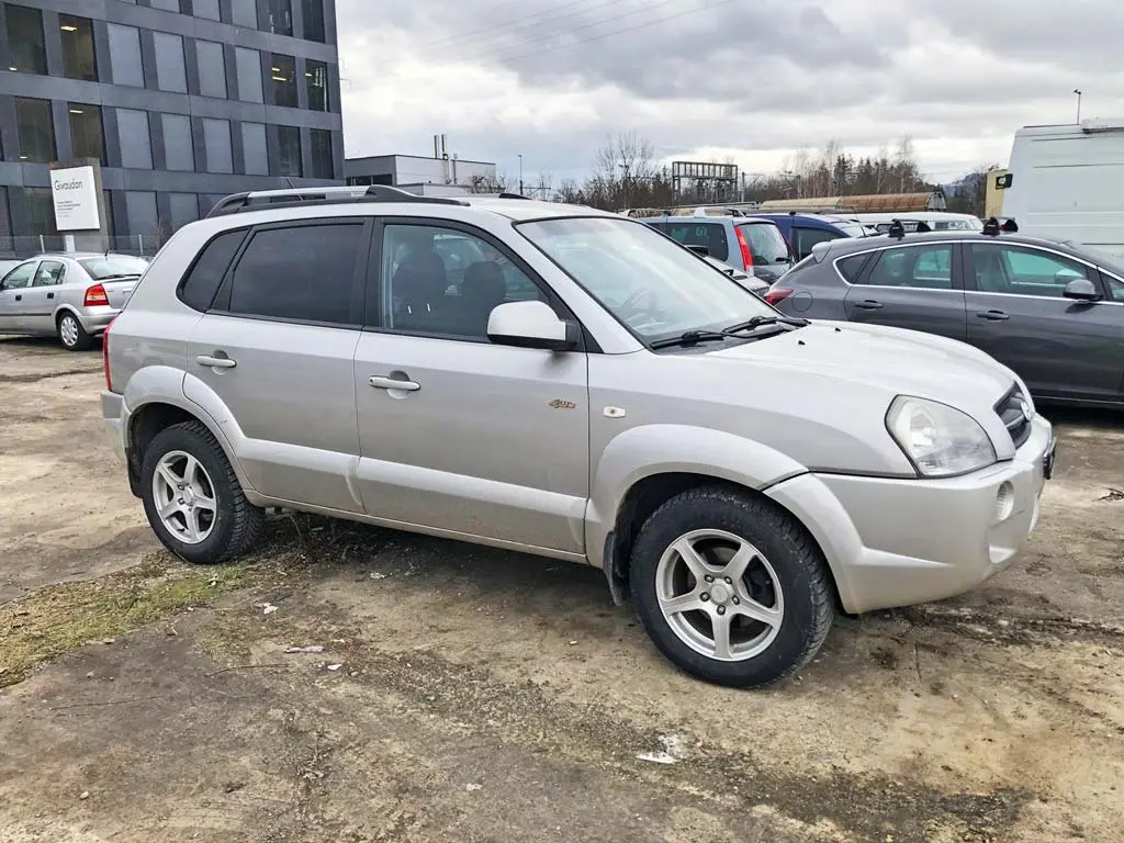 Hyundai Tucson Tucson 2.0 CRDI VGT Style 4