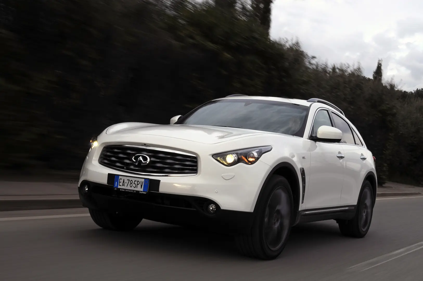 Infiniti FX FX 30 V6 Dizel GT 4