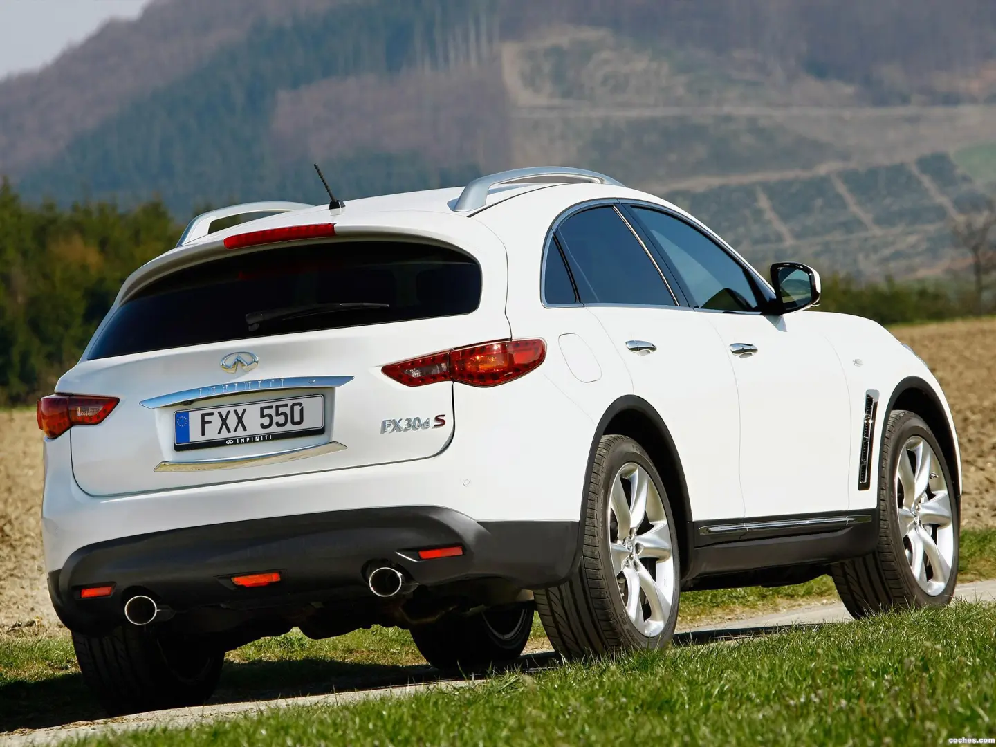 Infiniti FX FX 30 V6 Dizel Premium S 5